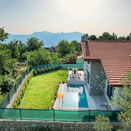 ヴィラ Yaka Esinti