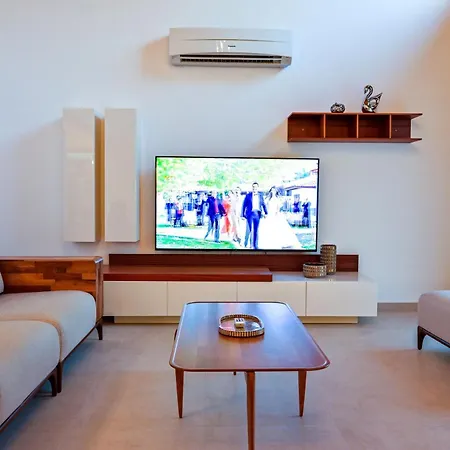 ヴィラ Yaka Esinti