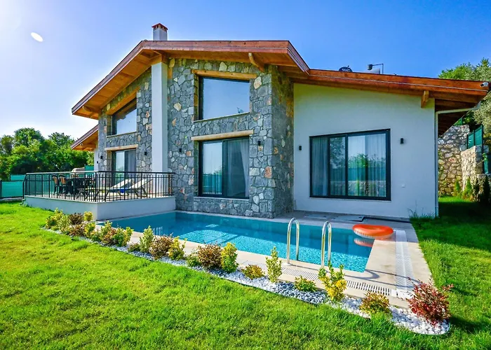 Yaka Esinti فيلة