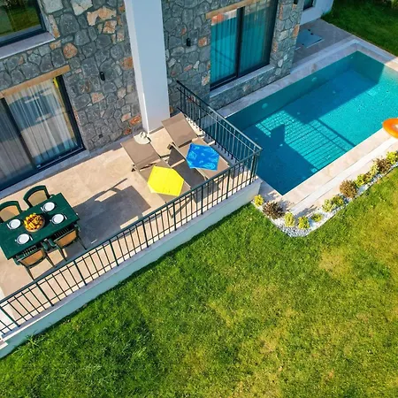 Yaka Esinti * Yakaköy