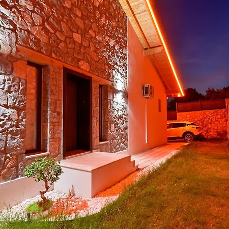 Yaka Esinti Villa