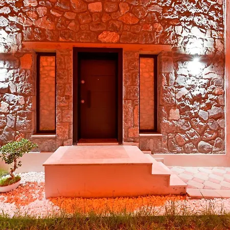 Yaka Esinti Villa