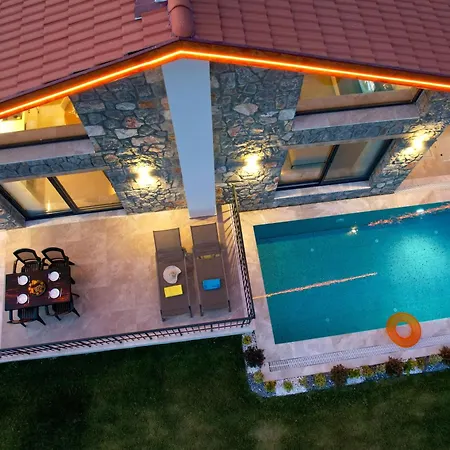 Yaka Esinti Villa *
