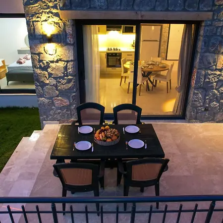 Yaka Esinti Yakaköy