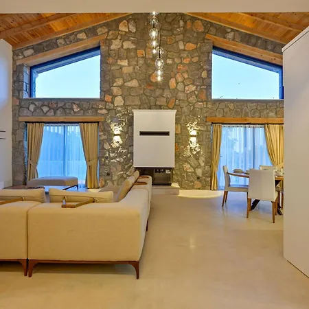 Yaka Esinti Villa *