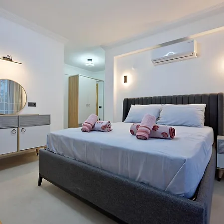 Yaka Esinti Villa *